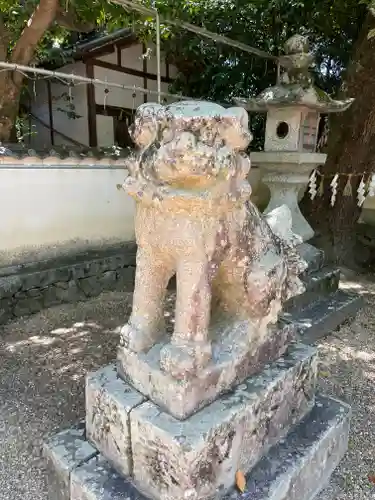 佐備神社の狛犬