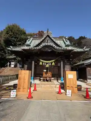 鹿島神社の{uncategorized: "未分類", other: "その他", undefined: "問題あり", building: "その他建物", grave: "お墓", sacred_gate: "鳥居", guardian: "狛犬", statue: "像", buddha: "仏像", history: "歴史", nature: "自然", garden: "庭園", animal: "動物", pagoda: "塔", temizu: "手水舎", mountain_gate: "山門・神門", sanctuary: "本殿・本堂", subordinate: "末社・摂社", art: "芸術", scenery: "景色", jizo: "地蔵", ema: "絵馬", goshuin: "御朱印", omikuji: "おみくじ", items: "授与品その他", amulet: "お守り", goshuincho: "御朱印帳", eats: "食事", festival: "お祭り", votive_dance: "神楽", shichigosan: "七五三参", wedding: "結婚式", experience: "体験その他", initially: "初詣", around: "周辺", anti_infection: "感染症対策"}