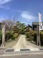 万尺寺の山門・神門
