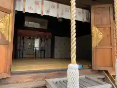 鶴見神社の本殿