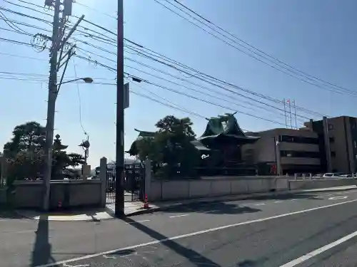 住吉神社の{uncategorized: "未分類", other: "その他", undefined: "問題あり", building: "その他建物", grave: "お墓", sacred_gate: "鳥居", guardian: "狛犬", statue: "像", buddha: "仏像", history: "歴史", nature: "自然", garden: "庭園", animal: "動物", pagoda: "塔", temizu: "手水舎", mountain_gate: "山門・神門", sanctuary: "本殿・本堂", subordinate: "末社・摂社", art: "芸術", scenery: "景色", jizo: "地蔵", ema: "絵馬", goshuin: "御朱印", omikuji: "おみくじ", items: "授与品その他", amulet: "お守り", goshuincho: "御朱印帳", eats: "食事", festival: "お祭り", votive_dance: "神楽", shichigosan: "七五三参", wedding: "結婚式", experience: "体験その他", initially: "初詣", around: "周辺", anti_infection: "感染症対策"}