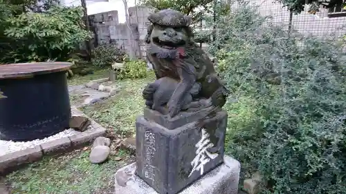 新橋鹽竃神社の狛犬