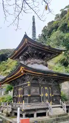 那古寺の塔