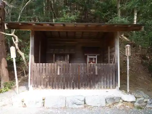 金常寺大石不動院の末社・摂社