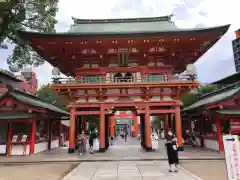 生田神社の山門