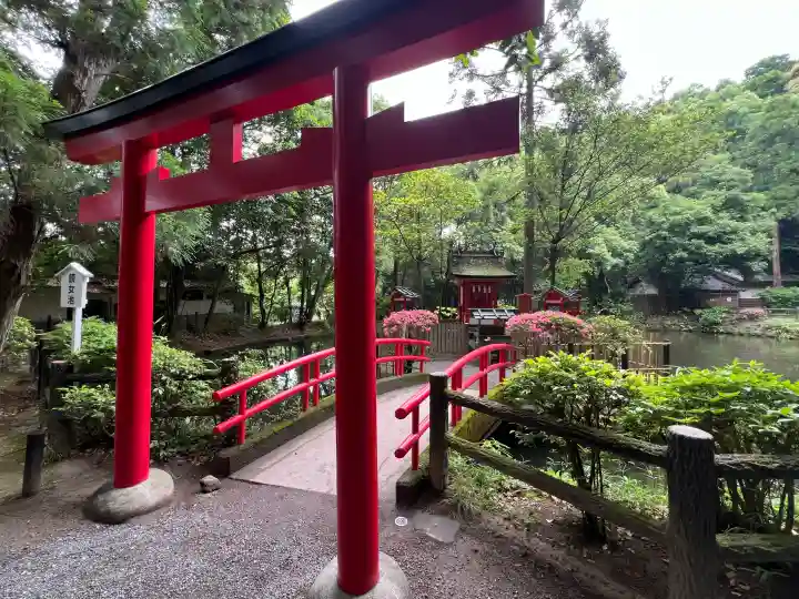 狭井坐大神荒魂神社(狭井神社)の{uncategorized: "未分類", other: "その他", undefined: "問題あり", building: "その他建物", grave: "お墓", sacred_gate: "鳥居", guardian: "狛犬", statue: "像", buddha: "仏像", history: "歴史", nature: "自然", garden: "庭園", animal: "動物", pagoda: "塔", temizu: "手水舎", mountain_gate: "山門・神門", sanctuary: "本殿・本堂", subordinate: "末社・摂社", art: "芸術", scenery: "景色", jizo: "地蔵", ema: "絵馬", goshuin: "御朱印", omikuji: "おみくじ", items: "授与品その他", amulet: "お守り", goshuincho: "御朱印帳", eats: "食事", festival: "お祭り", votive_dance: "神楽", shichigosan: "七五三参", wedding: "結婚式", experience: "体験その他", initially: "初詣", around: "周辺", anti_infection: "感染症対策"}