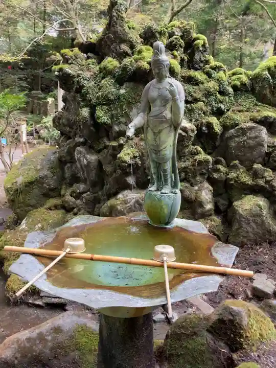 最乗寺(道了尊)の手水舎