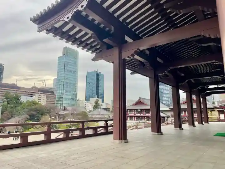 増上寺の{uncategorized: "未分類", other: "その他", undefined: "問題あり", building: "その他建物", grave: "お墓", sacred_gate: "鳥居", guardian: "狛犬", statue: "像", buddha: "仏像", history: "歴史", nature: "自然", garden: "庭園", animal: "動物", pagoda: "塔", temizu: "手水舎", mountain_gate: "山門・神門", sanctuary: "本殿・本堂", subordinate: "末社・摂社", art: "芸術", scenery: "景色", jizo: "地蔵", ema: "絵馬", goshuin: "御朱印", omikuji: "おみくじ", items: "授与品その他", amulet: "お守り", goshuincho: "御朱印帳", eats: "食事", festival: "お祭り", votive_dance: "神楽", shichigosan: "七五三参", wedding: "結婚式", experience: "体験その他", initially: "初詣", around: "周辺", anti_infection: "感染症対策"}