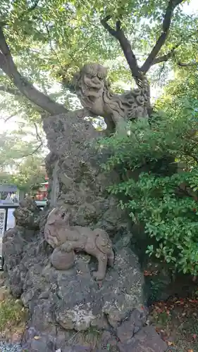 千葉神社の狛犬