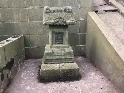 大山阿夫利／龍　神社の末社