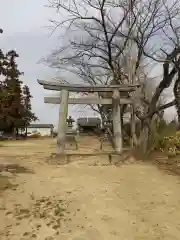 湯殿神社の鳥居