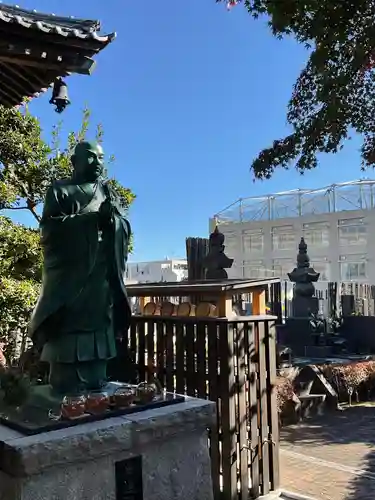 法輪寺の像