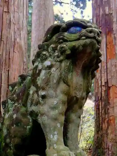 大神山神社奥宮の狛犬