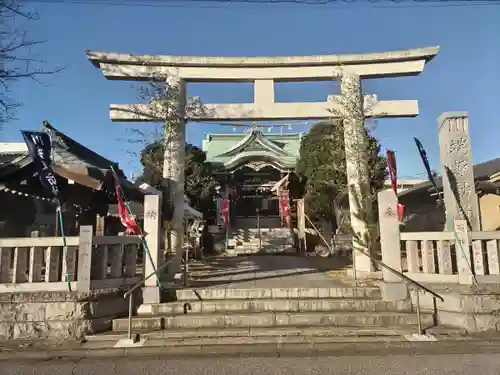 諏訪神社の鳥居