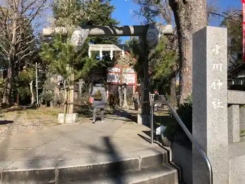 大川町氷川神社の鳥居