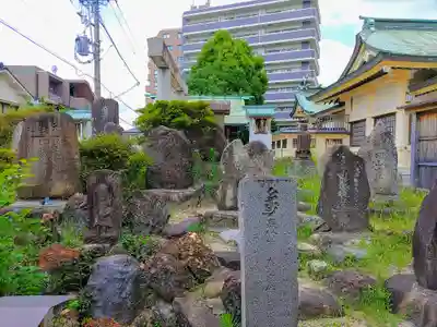 川嶋神社(川村町)の末社・摂社