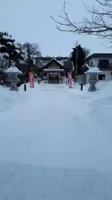 烈々布神社の本殿・本堂