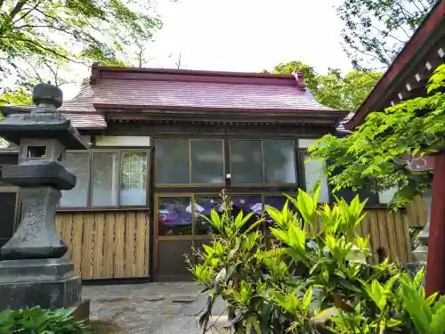 与次郎稲荷神社(秋田県)