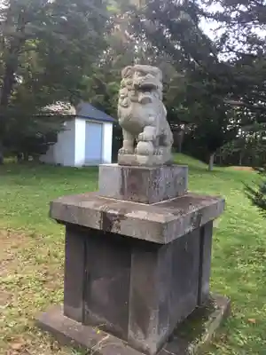 ニセコ狩太神社の狛犬