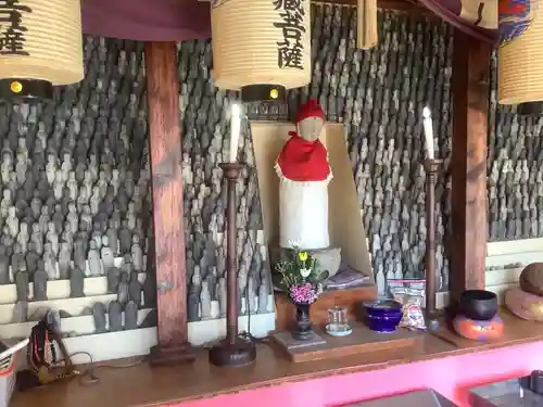 小原千体地蔵堂　小原観音堂・弘法堂の地蔵