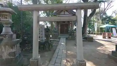 品川神社の鳥居
