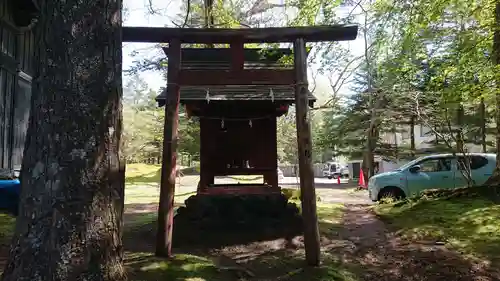諏訪神社の末社・摂社