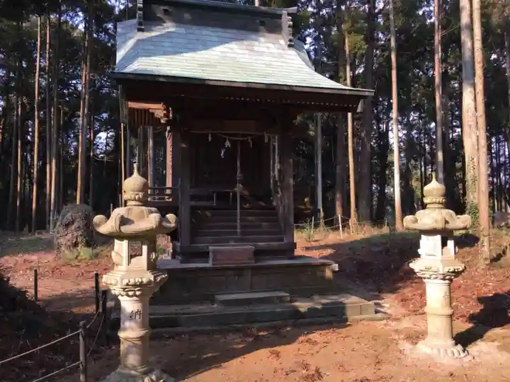 飽富神社の末社・摂社