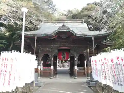 豊川閣　妙厳寺の山門・神門