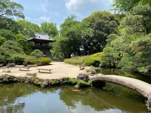 鑁阿寺の庭園