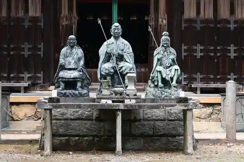 醍醐寺（上醍醐）の像