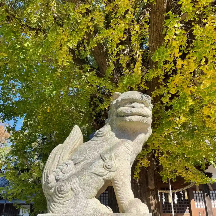 印内八坂神社の狛犬