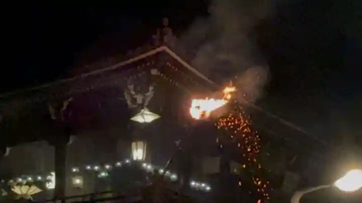 東大寺 二月堂のお祭り