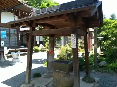 大慈寺の手水舎