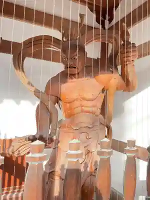 薬師寺（北外山）の像