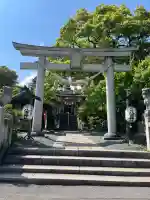 八雲神社(緑町)の{uncategorized: "未分類", other: "その他", undefined: "問題あり", building: "その他建物", grave: "お墓", sacred_gate: "鳥居", guardian: "狛犬", statue: "像", buddha: "仏像", history: "歴史", nature: "自然", garden: "庭園", animal: "動物", pagoda: "塔", temizu: "手水舎", mountain_gate: "山門・神門", sanctuary: "本殿・本堂", subordinate: "末社・摂社", art: "芸術", scenery: "景色", jizo: "地蔵", ema: "絵馬", goshuin: "御朱印", omikuji: "おみくじ", items: "授与品その他", amulet: "お守り", goshuincho: "御朱印帳", eats: "食事", festival: "お祭り", votive_dance: "神楽", shichigosan: "七五三参", wedding: "結婚式", experience: "体験その他", initially: "初詣", around: "周辺", anti_infection: "感染症対策"}