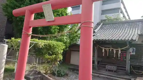 岡野神社の鳥居