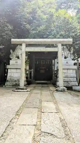 滝野川八幡神社の鳥居