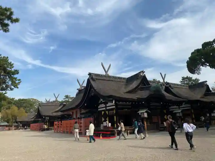 住吉大社の{uncategorized: "未分類", other: "その他", undefined: "問題あり", building: "その他建物", grave: "お墓", sacred_gate: "鳥居", guardian: "狛犬", statue: "像", buddha: "仏像", history: "歴史", nature: "自然", garden: "庭園", animal: "動物", pagoda: "塔", temizu: "手水舎", mountain_gate: "山門・神門", sanctuary: "本殿・本堂", subordinate: "末社・摂社", art: "芸術", scenery: "景色", jizo: "地蔵", ema: "絵馬", goshuin: "御朱印", omikuji: "おみくじ", items: "授与品その他", amulet: "お守り", goshuincho: "御朱印帳", eats: "食事", festival: "お祭り", votive_dance: "神楽", shichigosan: "七五三参", wedding: "結婚式", experience: "体験その他", initially: "初詣", around: "周辺", anti_infection: "感染症対策"}