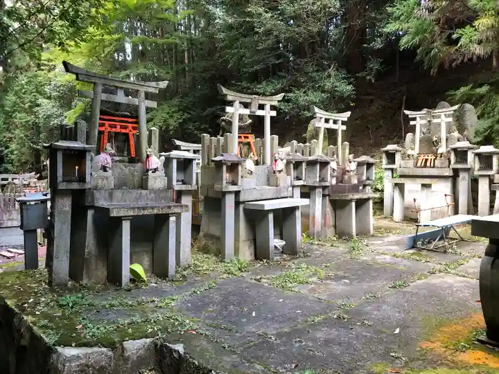 伏見稲荷大社 御膳谷奉拝所(京都府)