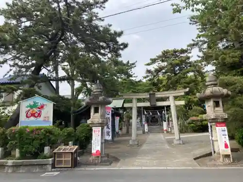 片瀬諏訪神社の鳥居