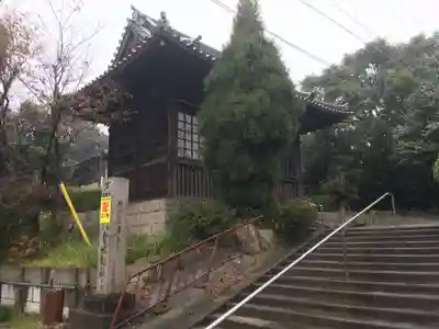 観福寺の山門・神門