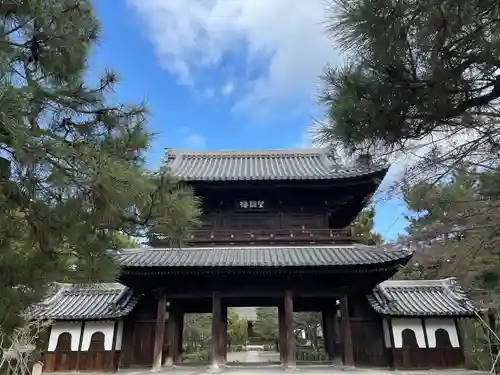 建仁寺（建仁禅寺）の山門・神門