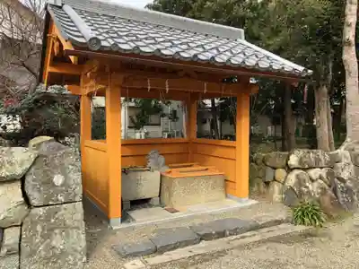新宮神社の手水舎
