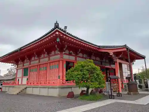 津観音の本殿・本堂