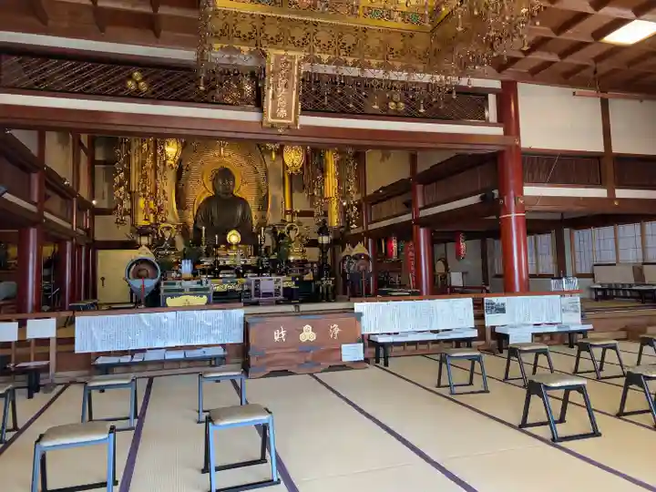 誓願寺の本殿・本堂