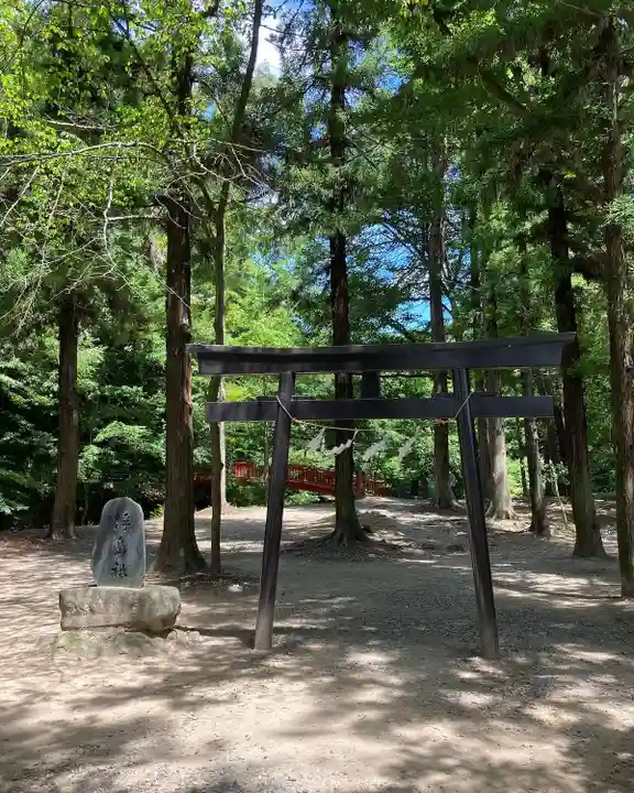 浮島社(長野県)