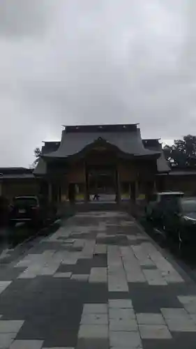 新潟縣護國神社の山門・神門