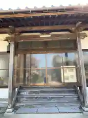 秋月寺の本殿