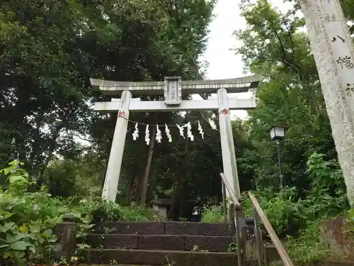 鳩峯八幡神社の鳥居