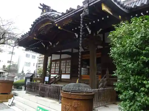 日蓮宗　浄運寺の本殿・本堂